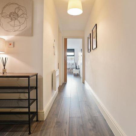 Elegant One Bedroom Apartment In Sheffield By Eason Stays, Ideal For Business Travellers And Weekend Getaways, With Free Parking! Eksteriør bilde