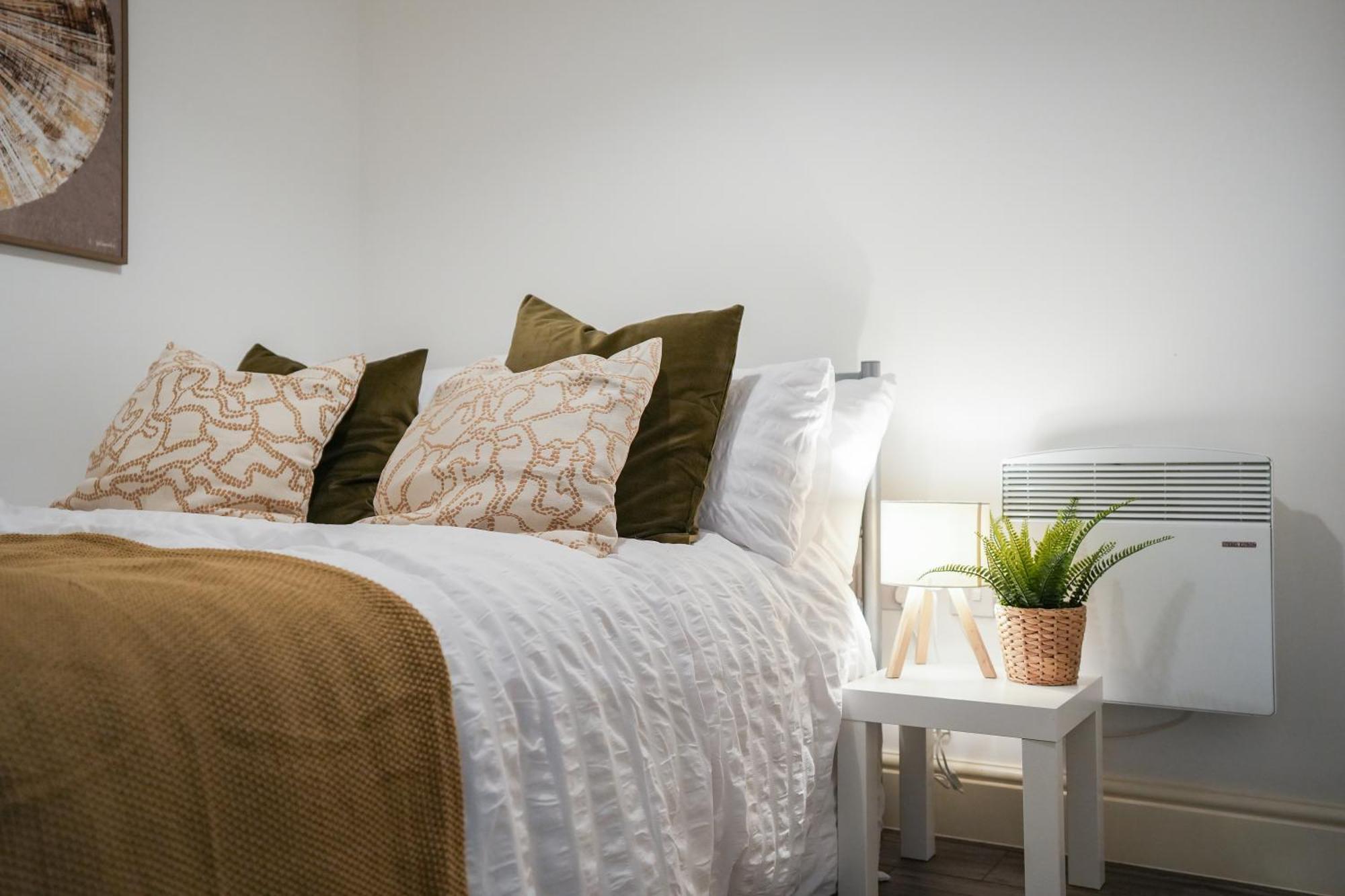 Elegant One Bedroom Apartment In Sheffield By Eason Stays, Ideal For Business Travellers And Weekend Getaways, With Free Parking! Eksteriør bilde