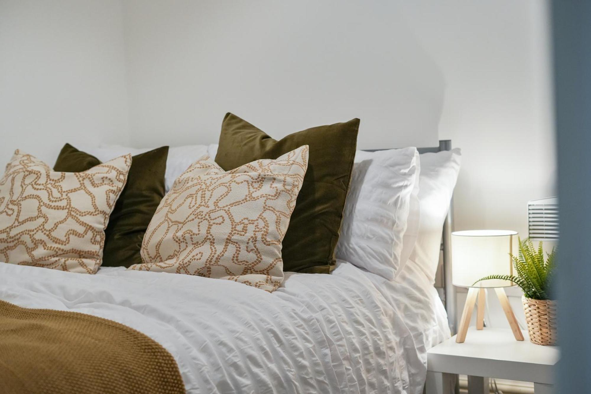 Elegant One Bedroom Apartment In Sheffield By Eason Stays, Ideal For Business Travellers And Weekend Getaways, With Free Parking! Eksteriør bilde